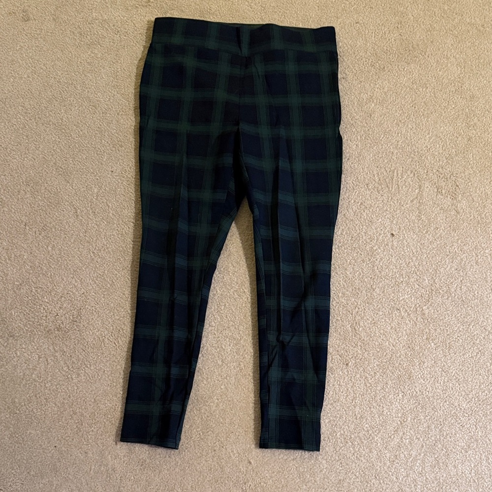 NWOT LOFT Dark Green Plaid Leggings - Medium Petite